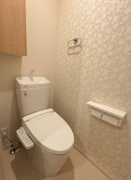 トイレ　落ち着いたトイレです