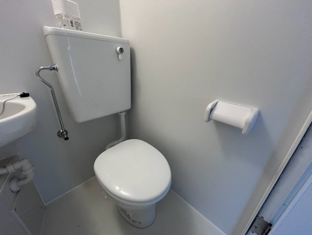 トイレ　カーサおくむら