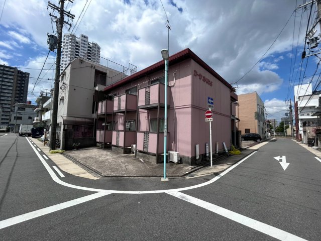 建物外観　カーサおくむら