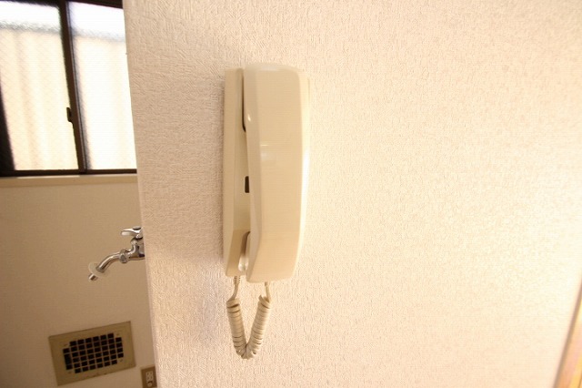 セキュリティ　同物件別号室の写真です。