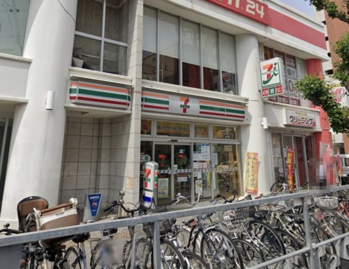 コンビニ　セブンイレブン 名古屋黒川駅前店（コンビニ）まで255m