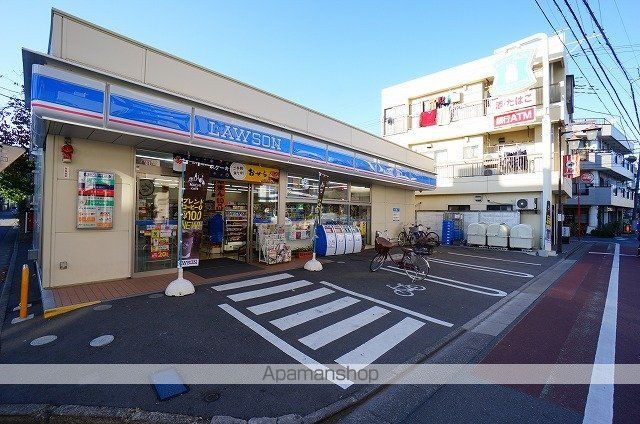 コンビニ　ファミリーマート朝霞本町二丁目店（コンビニ）まで138m