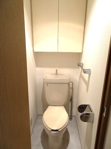 トイレ　別号室の参考写真