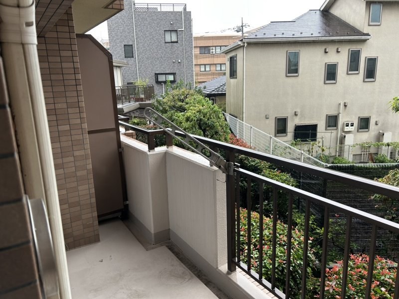 バルコニー　南に面したバルコニー