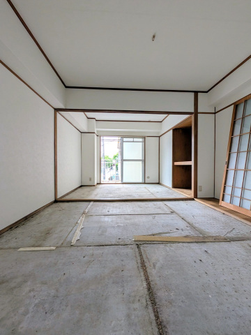 居室・リビング　明るいお部屋