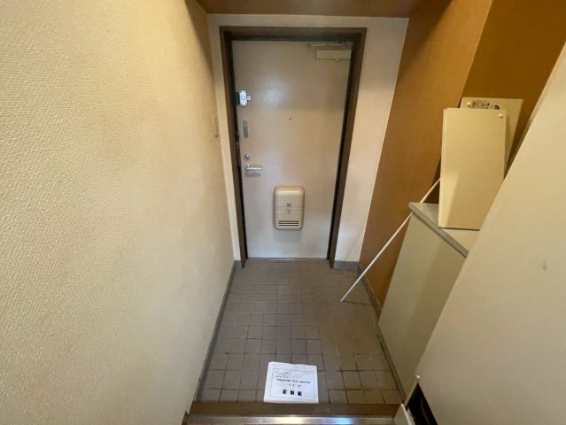 玄関　桜マンション