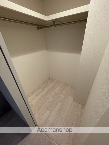 地下鉄御堂筋線 淀屋橋駅 徒歩8分 15階建 築1年の内装写真
