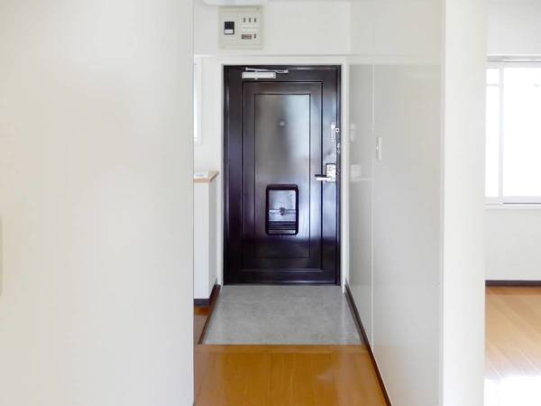 玄関　ビレッジハウスの同一物件・同一タイプの間取りの写真です