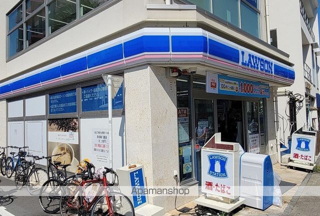 コンビニ　ローソン（コンビニ）まで126m