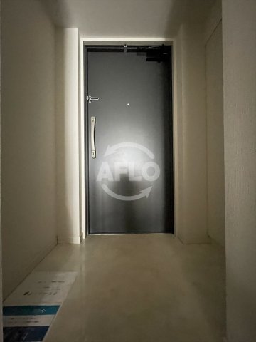 スプランディッド淀屋橋DUEの玄関写真