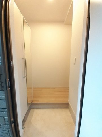 メゾン エスポワールの玄関写真