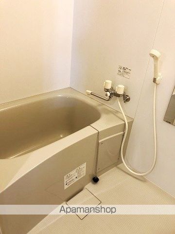TURAN月寒Iの風呂写真