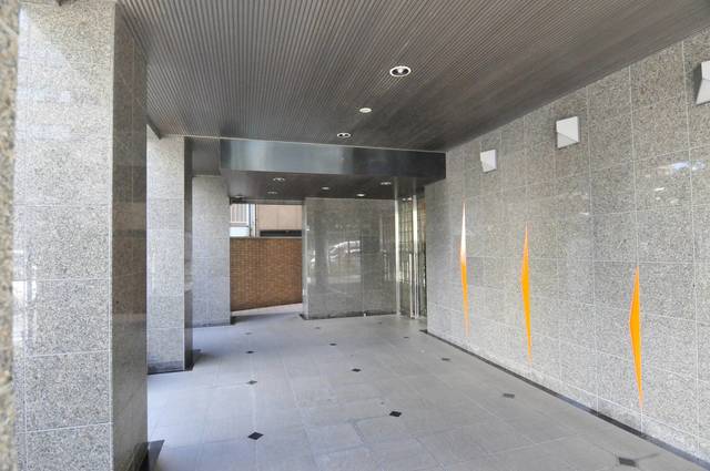 東急東横線 中目黒駅 徒歩13分 10階建 築24年の外観写真