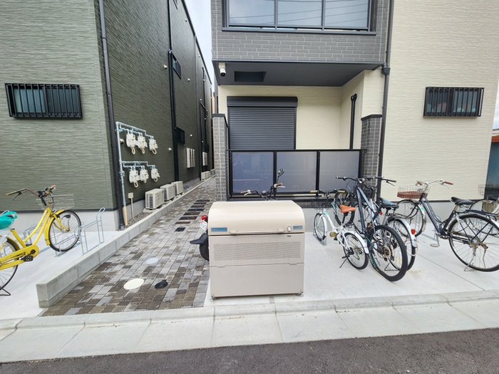 その他