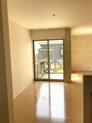 居室・リビング　※同タイプ部屋の写真です。