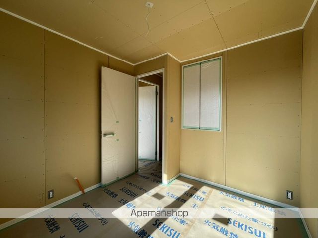 地下鉄東豊線 東区役所前駅 徒歩10分 2階建 築6年の内装写真