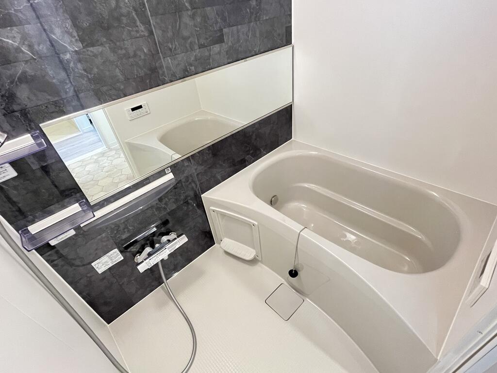 バス・シャワールーム　※同建物別部屋