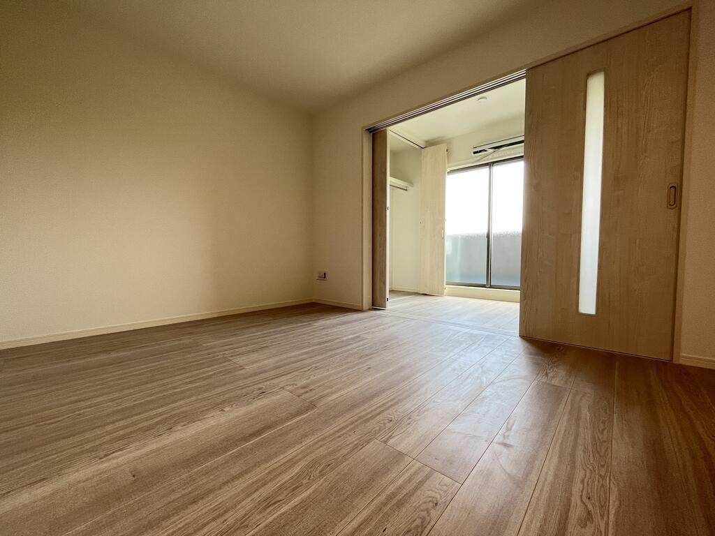 居室・リビング　※同建物別部屋