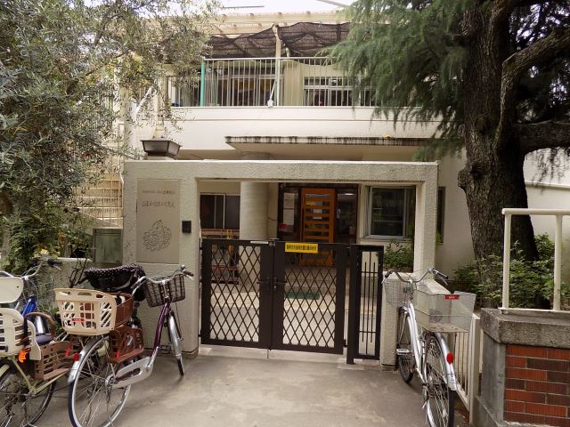 幼稚園・保育園　ひまわり保育園（幼稚園・保育園）まで490m