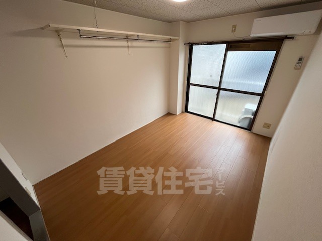 地下鉄東西線 椥辻駅 徒歩10分 3階建 築39年の内装写真