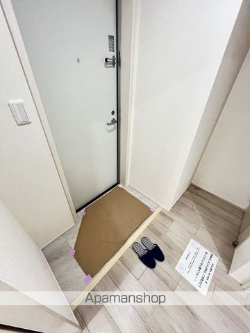 フジパレス和歌山駅東II番館の玄関写真