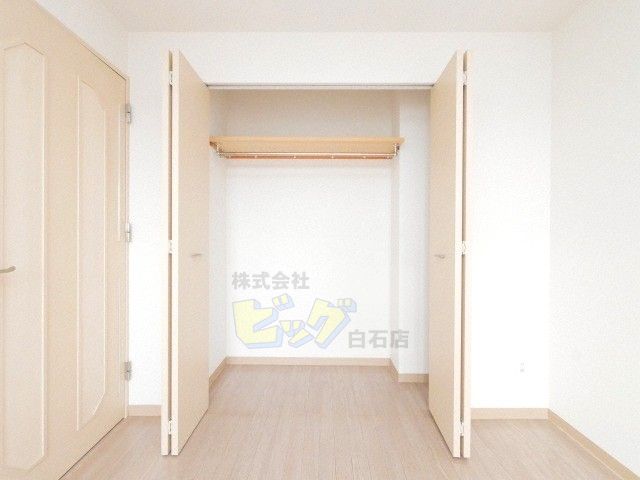 アヴニール北郷の内装写真