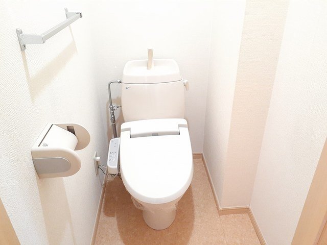 トイレ　コンパクトで使いやすいトイレです