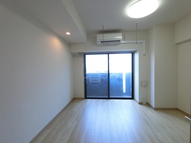 ルーブル多摩川南六郷の居間写真