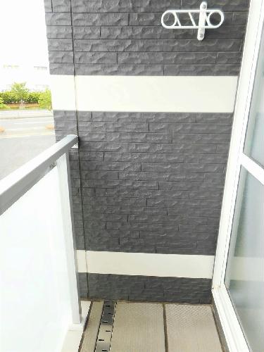 バルコニー　洗濯物を外干しできます