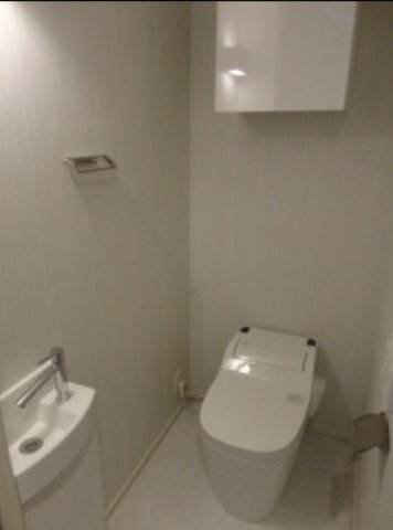 トイレ　別部屋参考写真