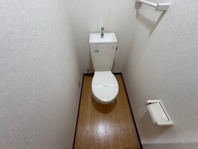 Cube泉町のトイレ写真
