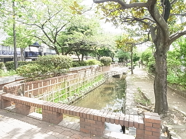 公園　五反野親水緑道（公園）まで607m
