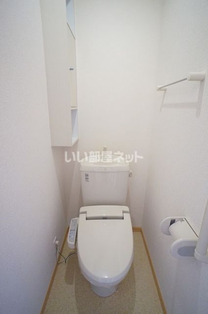 グランディールCのトイレ写真