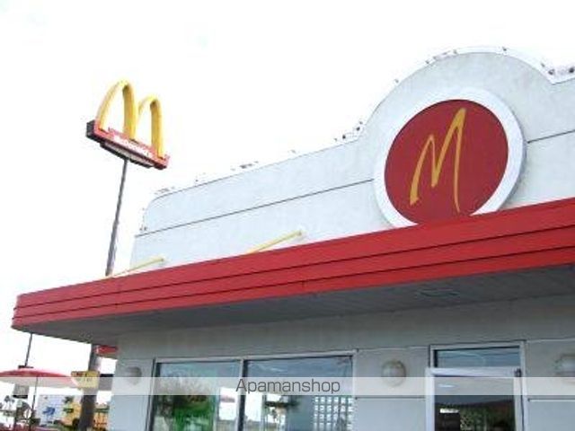 その他　マクドナルド足立六町店（その他）まで441m