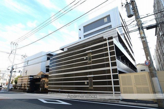 ステージグランデ練馬氷川台の外観写真