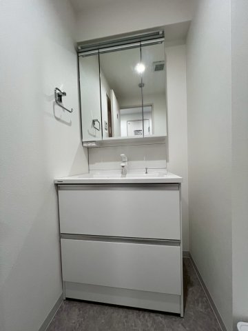 エクレレメディコ天六の内装写真