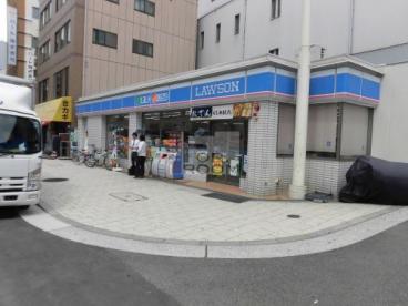コンビニ　ローソン 和泉町店（コンビニ）まで136m