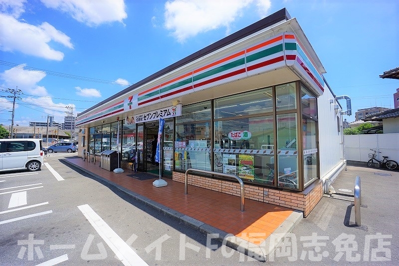 ロイズ福岡東の周辺写真