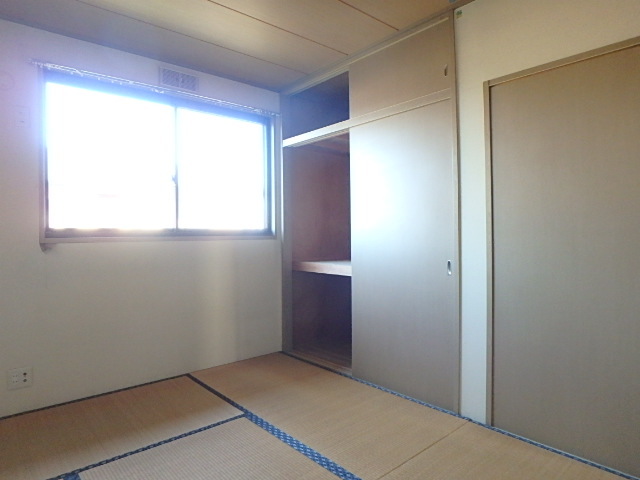 収納　図面と現状に相違がある場合には現状を優先