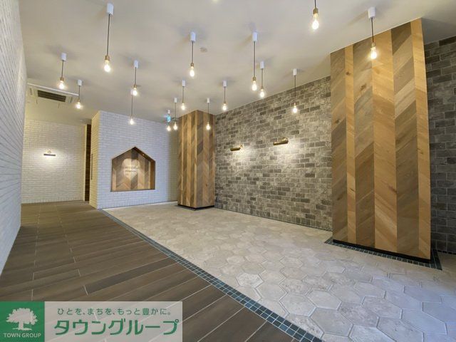 エントランス　エントランス