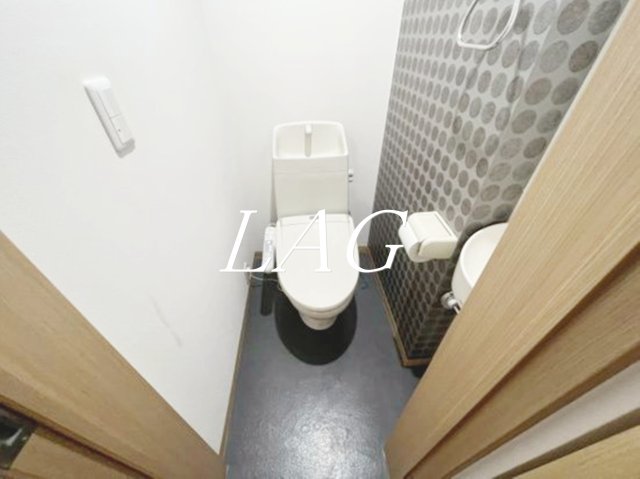 トイレ　トイレです。