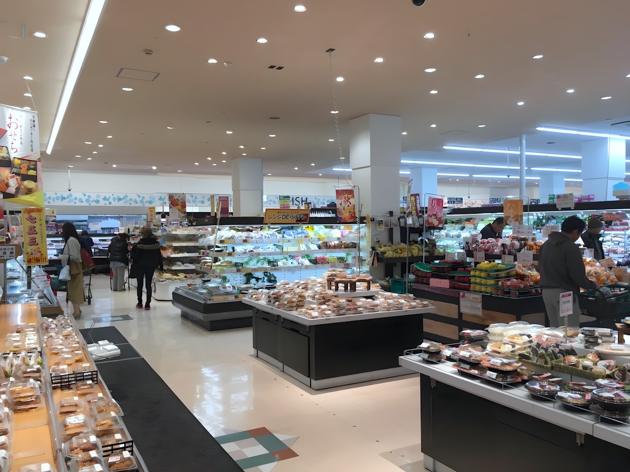スーパー　FUJI 羽田店（スーパー）まで100m