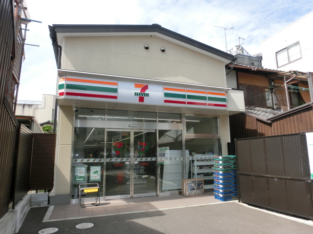 コンビニ　セブンイレブン北野天満宮前店（コンビニ）まで375m