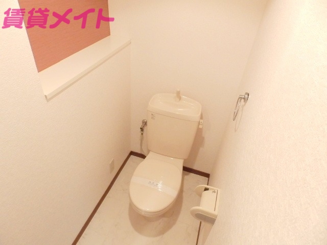 トイレ　別部屋参考写真です