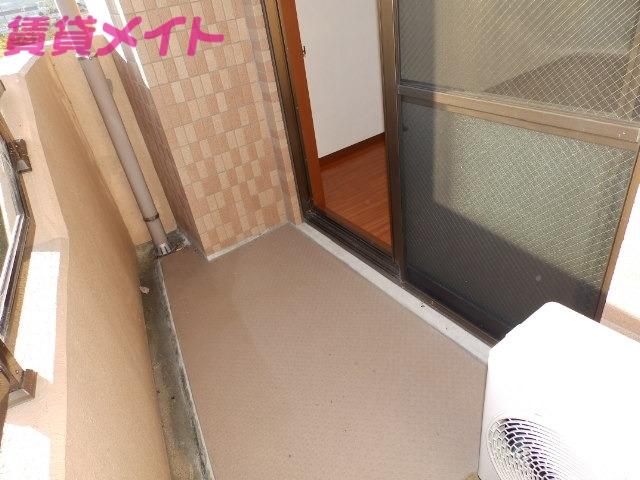 バルコニー　別部屋参考写真です
