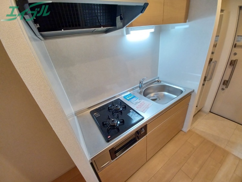 キッチン　同物件別室の画像