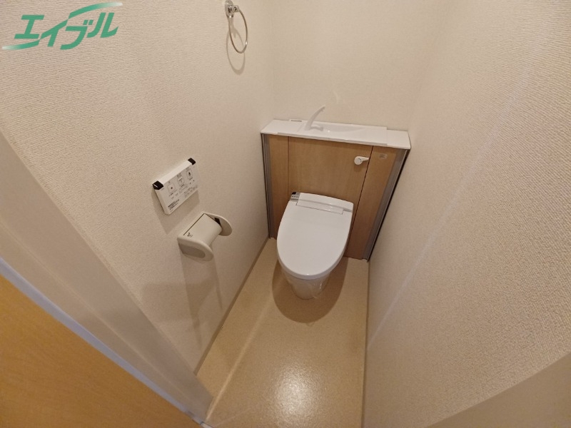 トイレ　同物件別室の画像