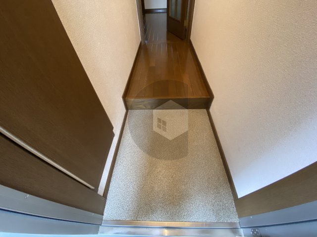 ボヌール1棟の玄関写真