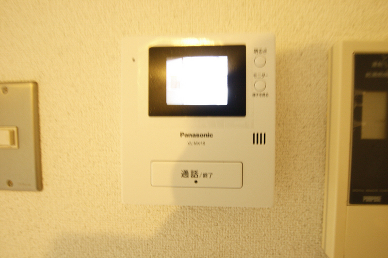 セキュリティ　安心のTVモニター付インターホン