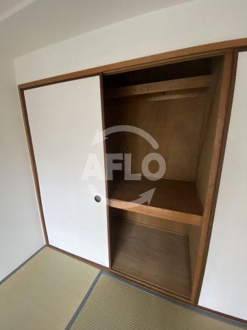 収納　ピアメゾン深江　押入
